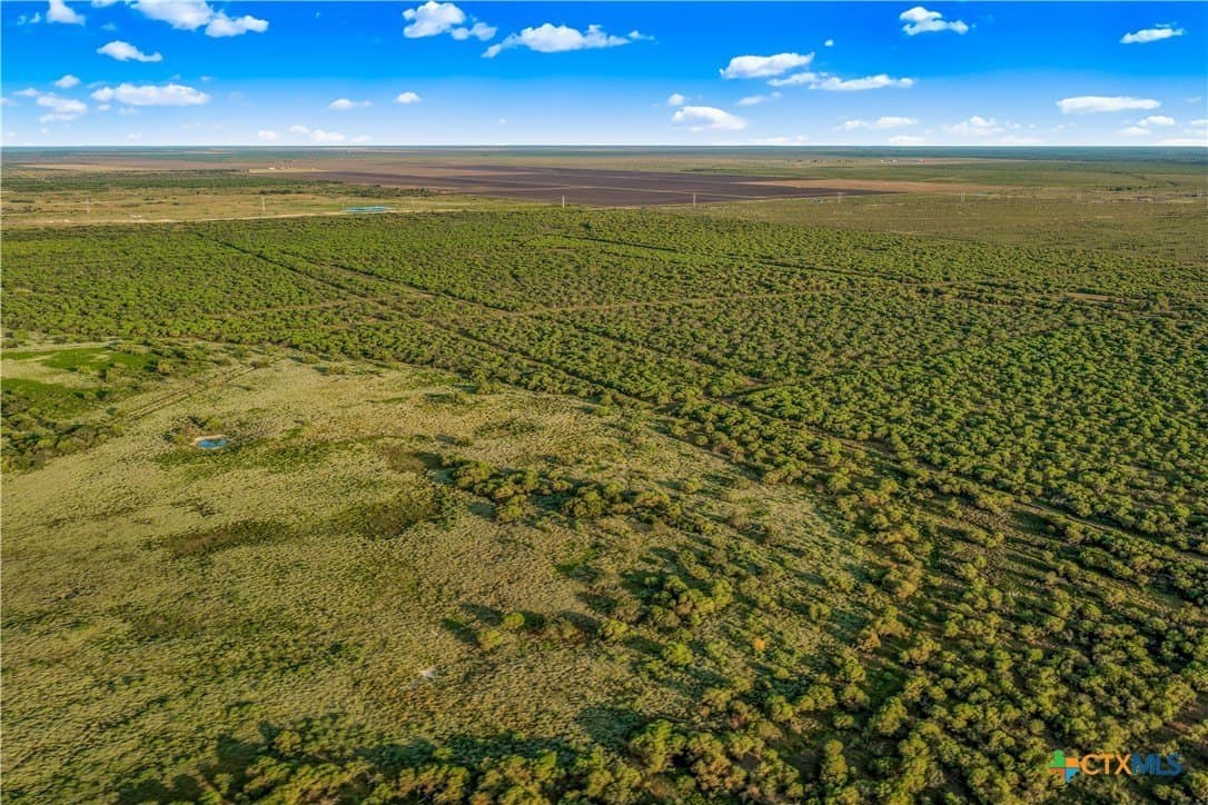 511.51 acres in Refugio County - photo 25