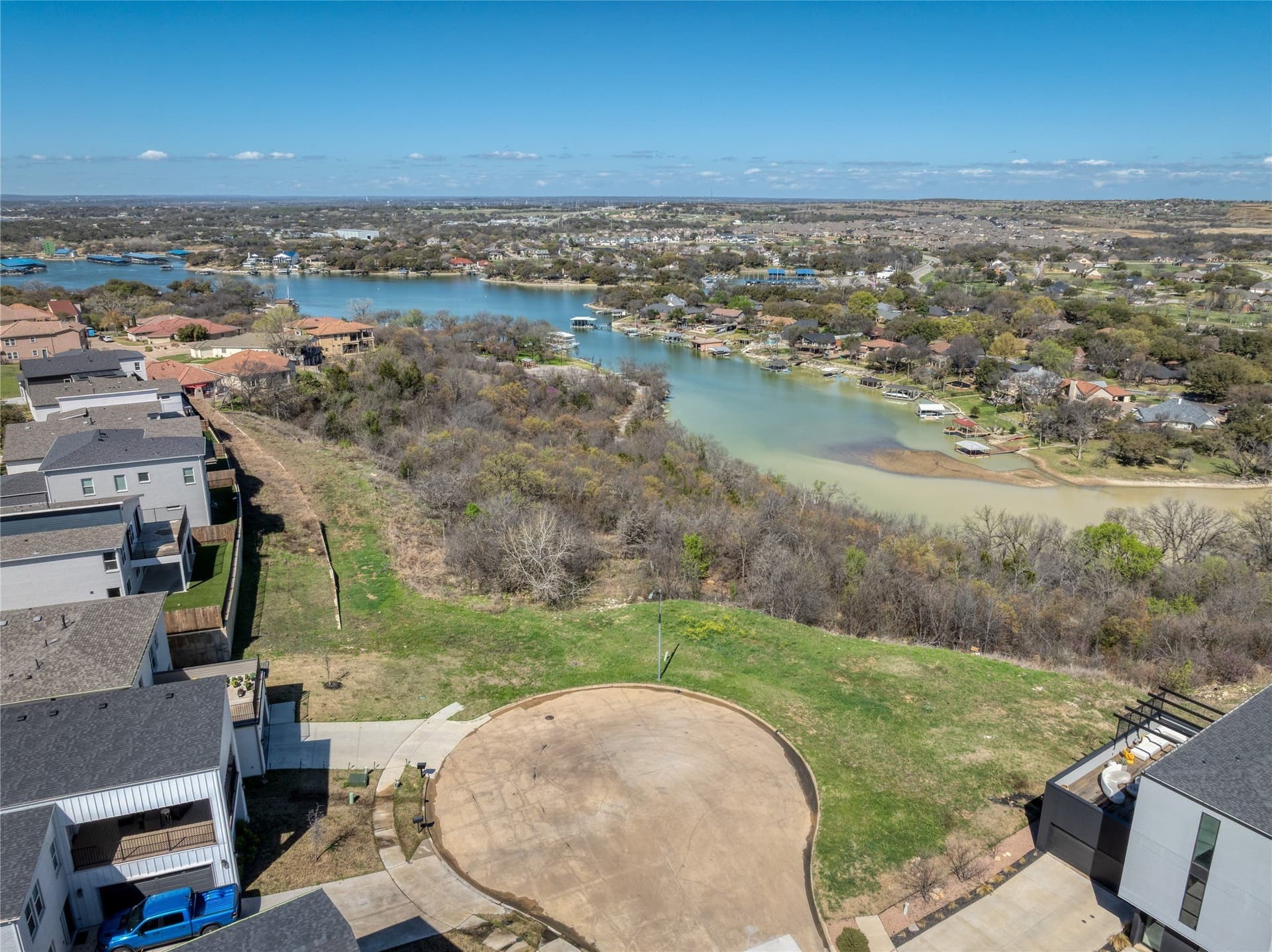 0.32 acres in Tarrant County - photo 4