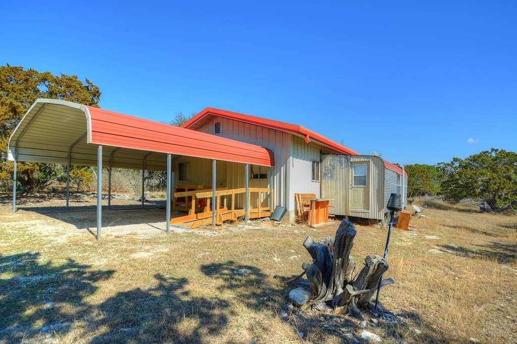 10.9 acres in Kerr County - photo 2