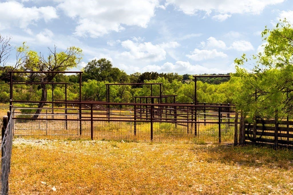 351.67 acres in Menard County - photo 31