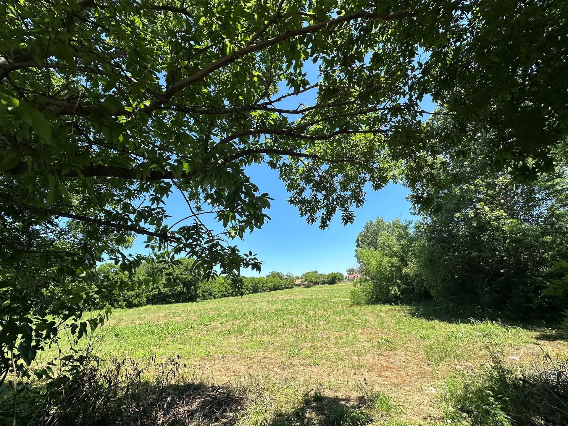 2.34 acres in Dallas County