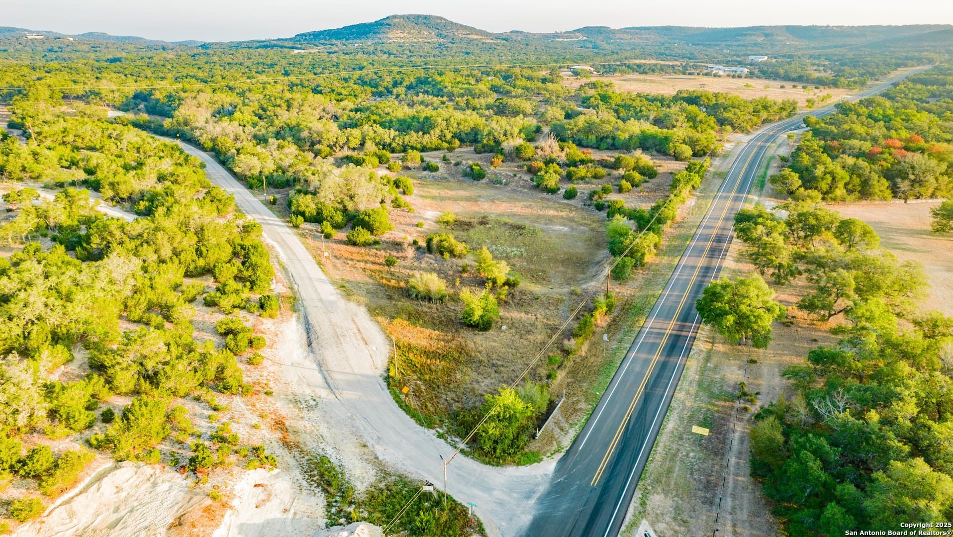 9.73 acres in Blanco County gallery image 3