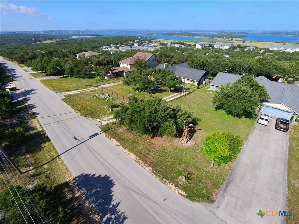 1.05 acres in Comal County - photo 19