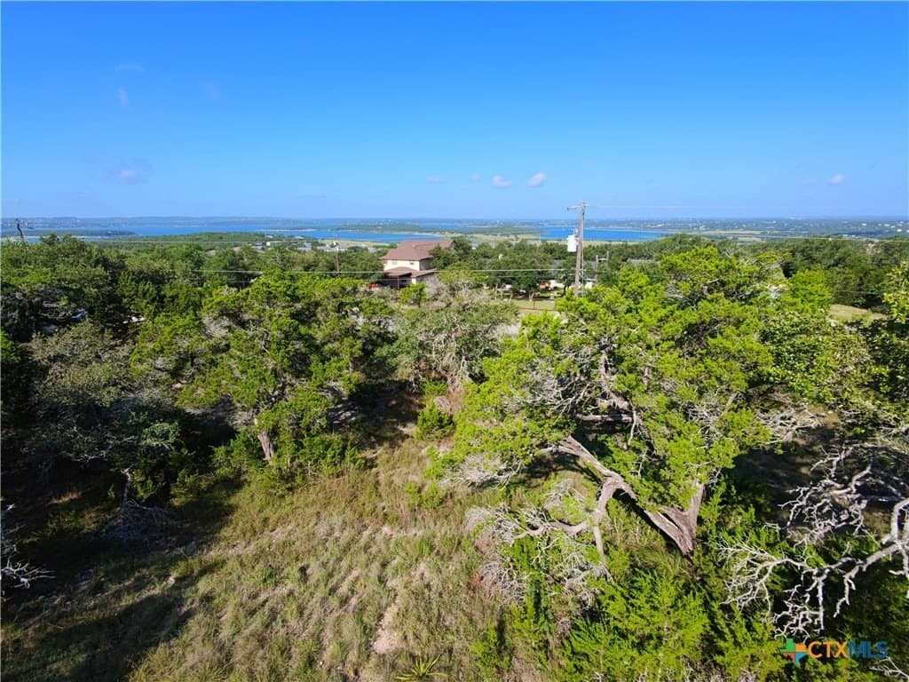 1.05 acres in Comal County - photo 11