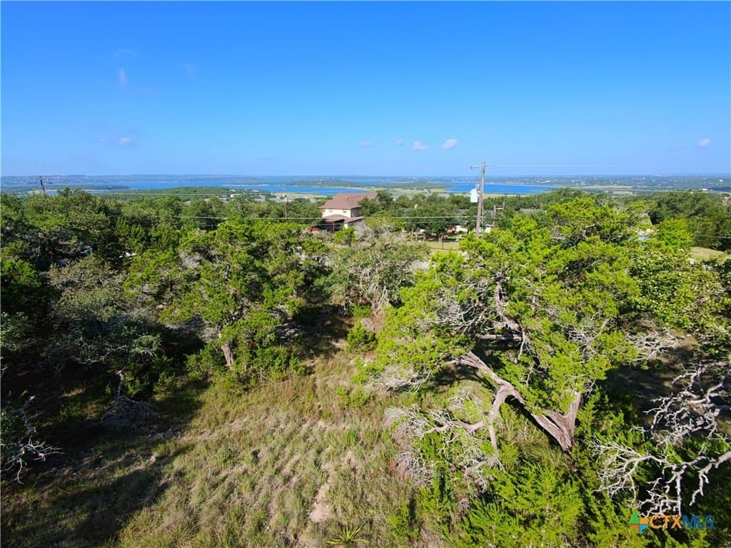 1.05 acres in Comal County - photo 13