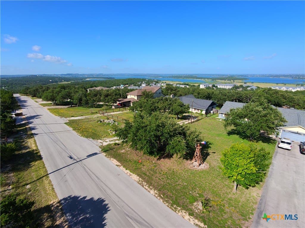 1.05 acres in Comal County - photo 18