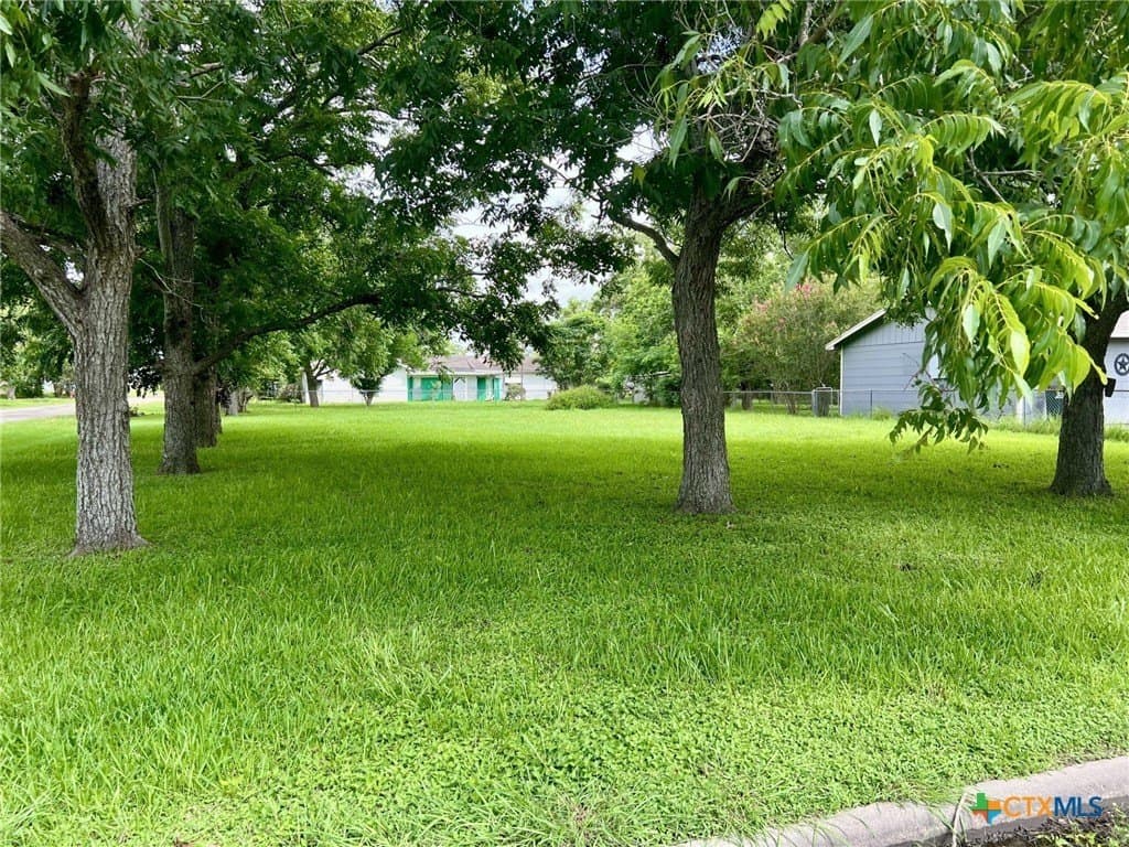 0.21 acres in Jackson County gallery image 2