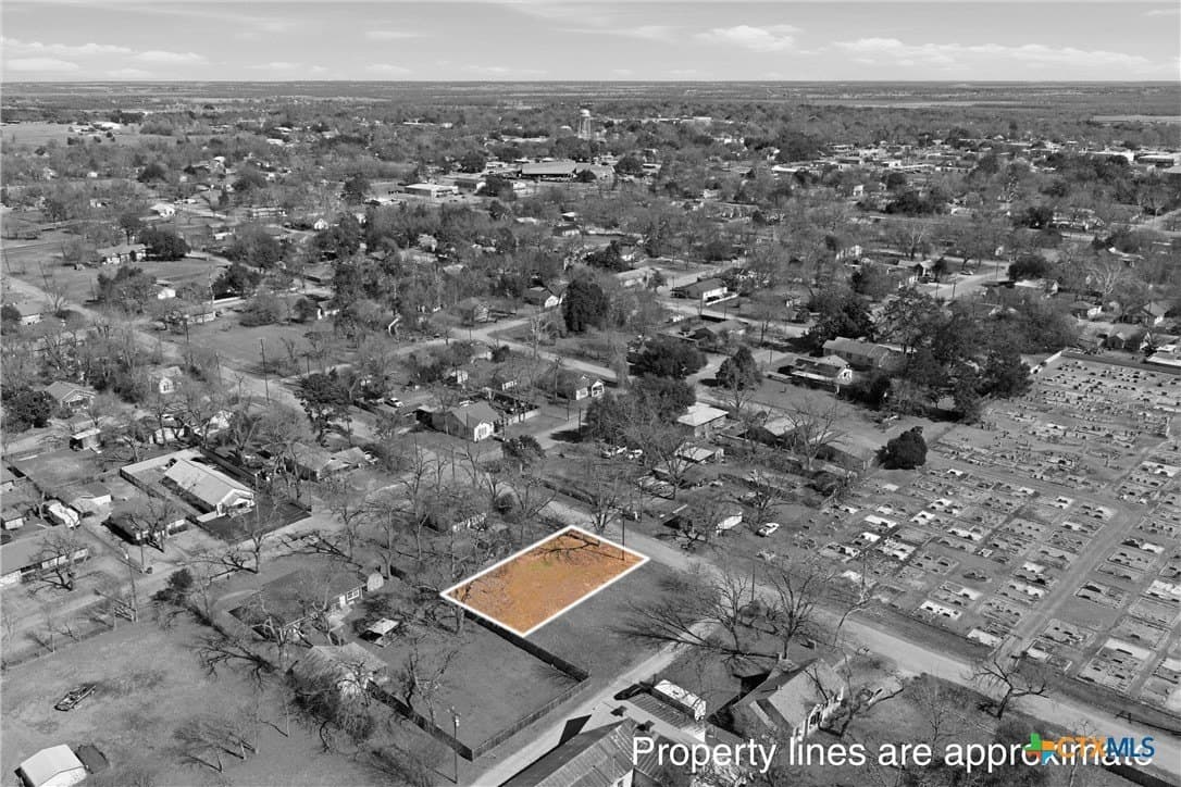 0.13 acres in Milam County