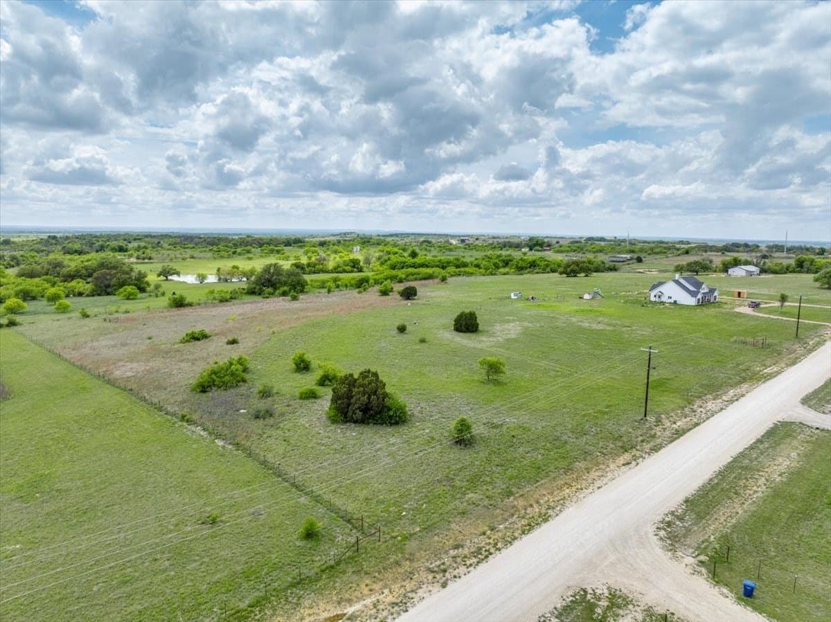 5 acres in Comanche County - photo 10