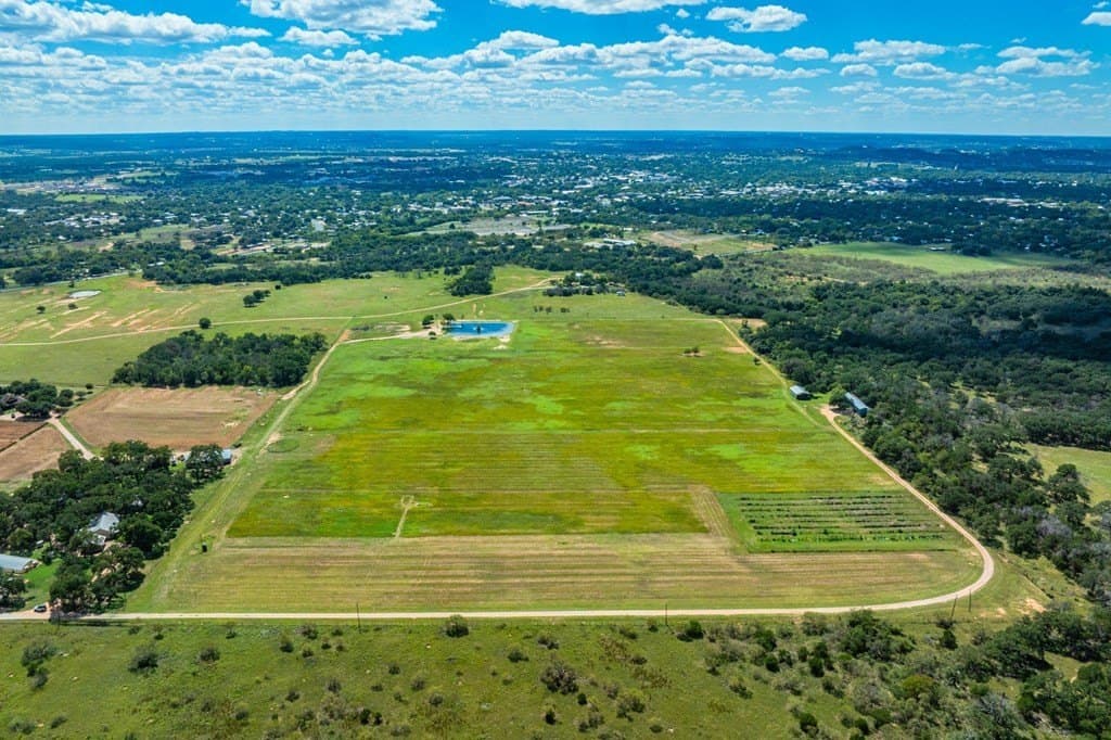 100.12 acres in Gillespie County - photo 36