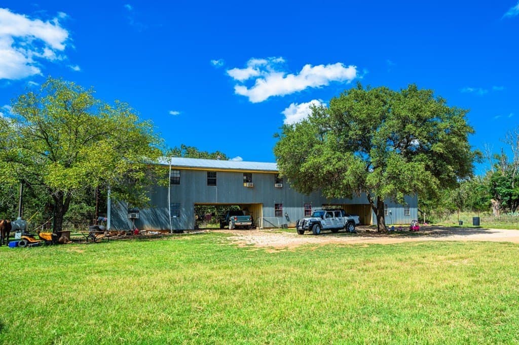 100.12 acres in Gillespie County - photo 27