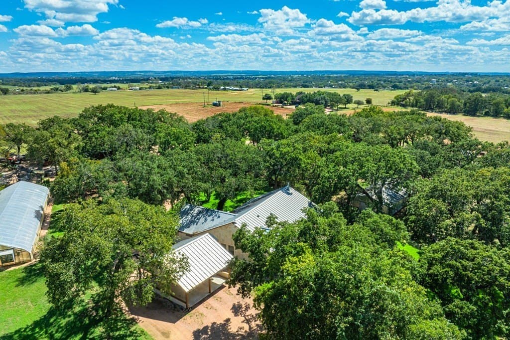 100.12 acres in Gillespie County - photo 19