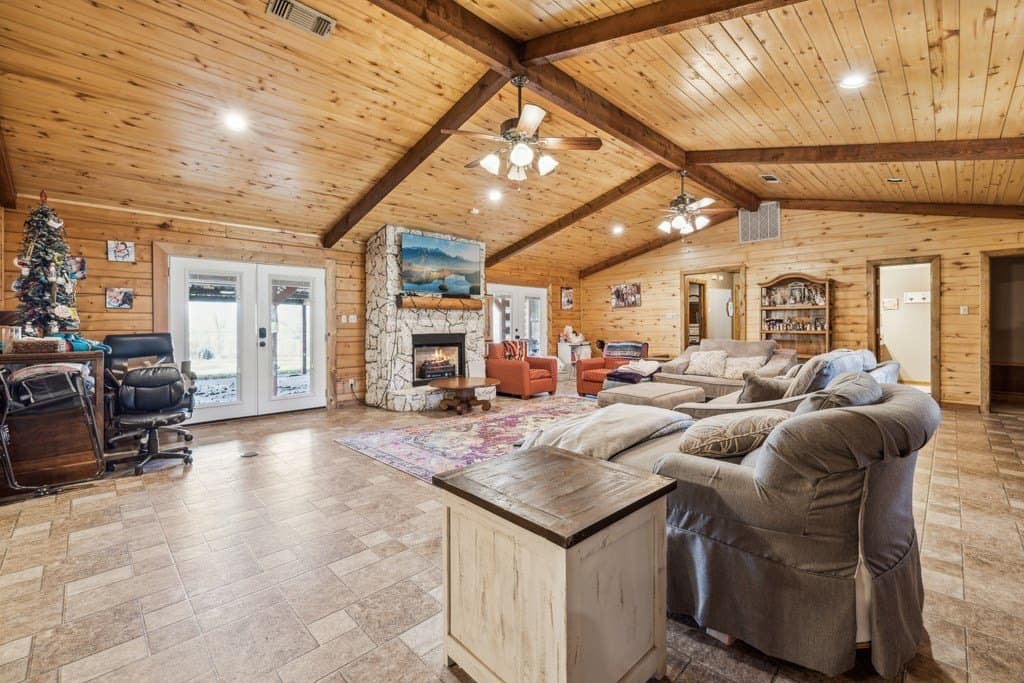 37.21 acres in Nacogdoches County gallery image 4