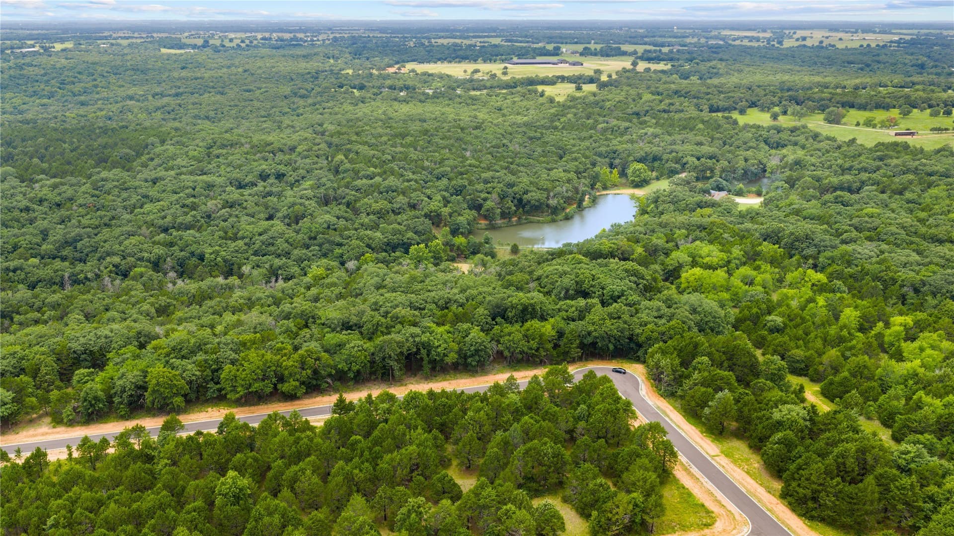 1.97 acres in Grayson County gallery image 4