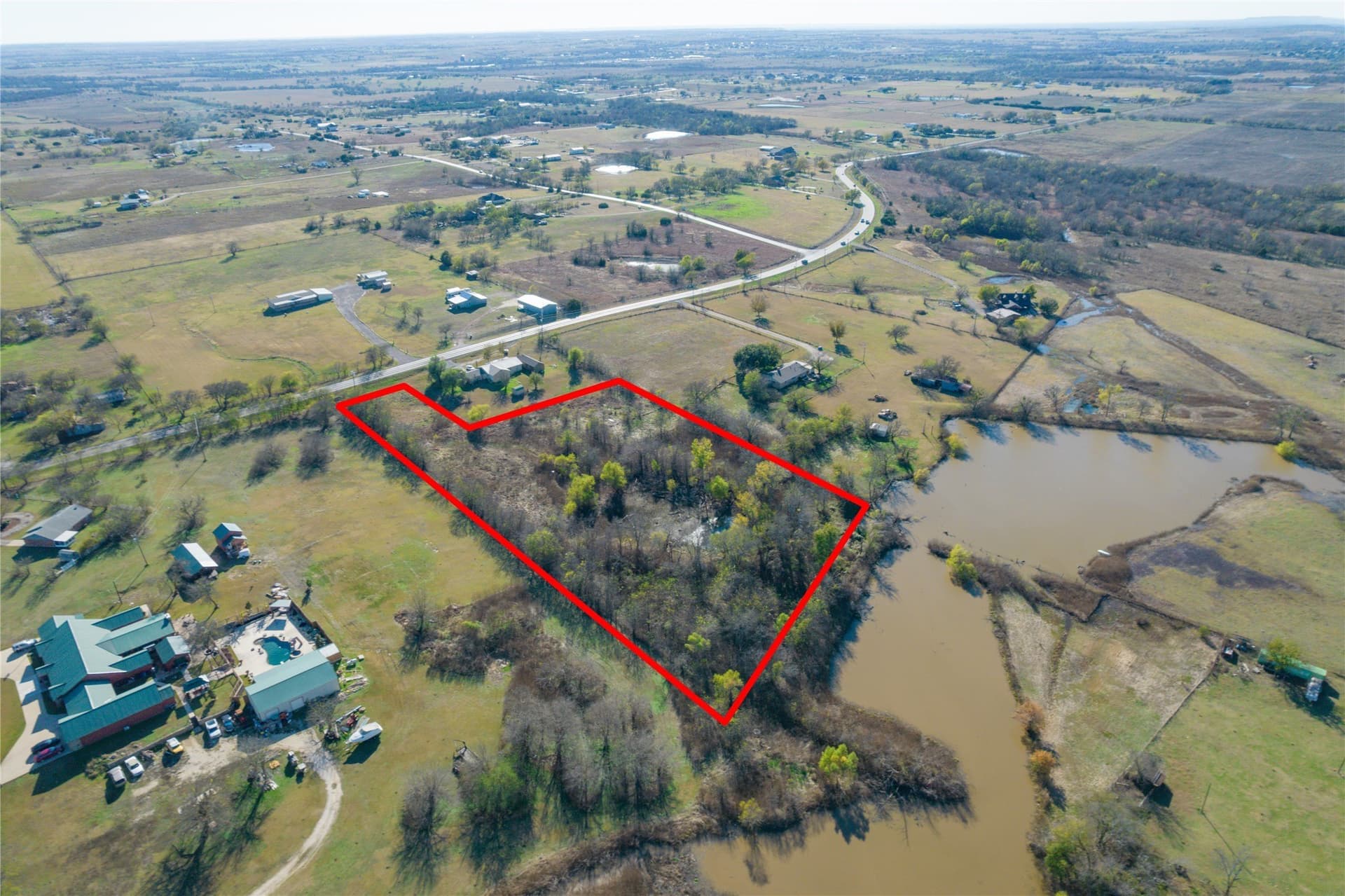 3.55 acres in Johnson County - photo 3