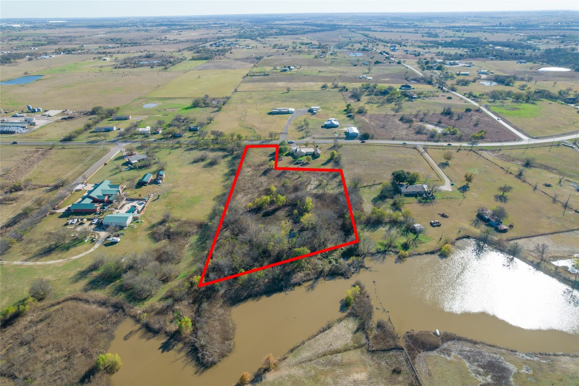 3.55 acres in Johnson County - photo 2