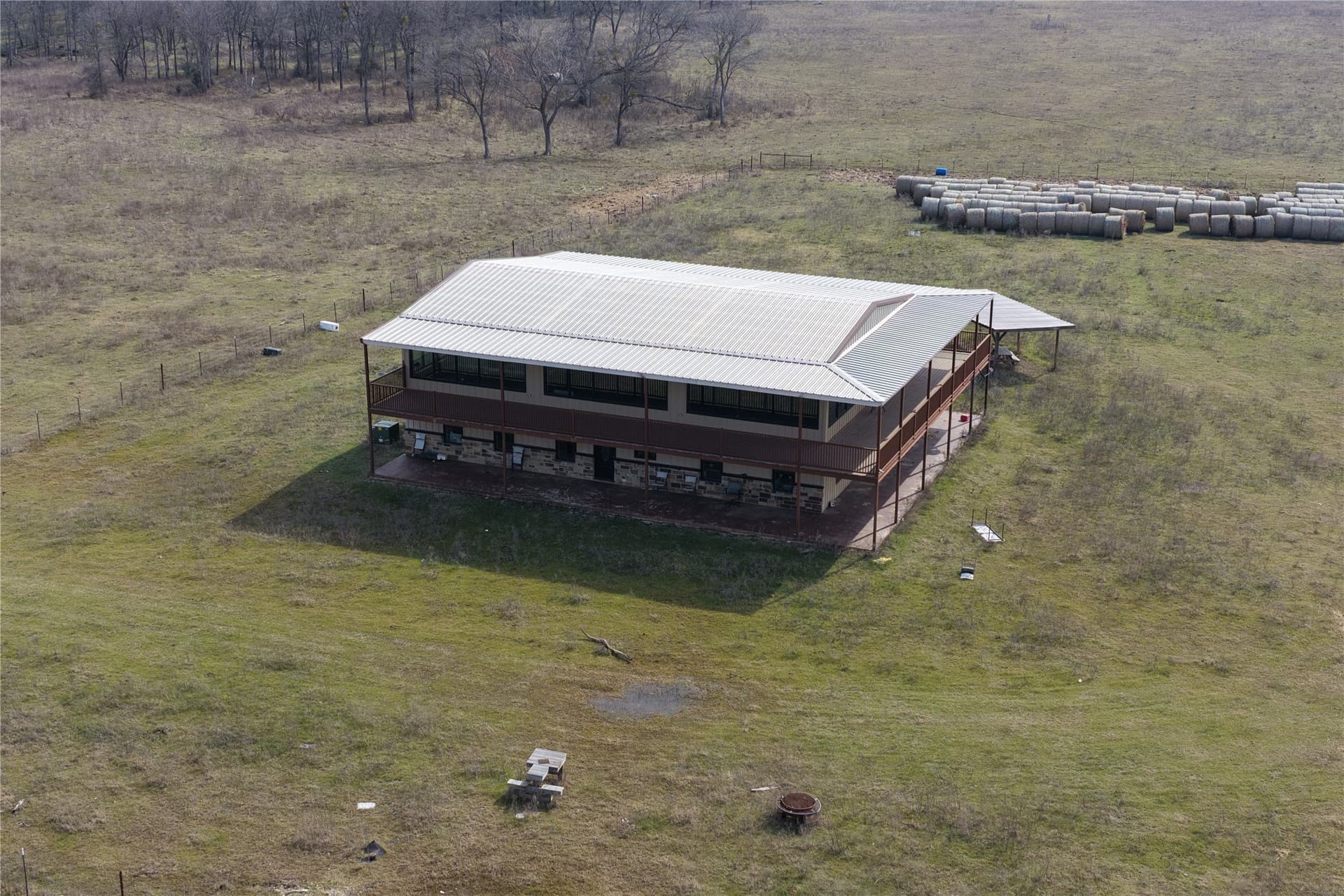 387.59 acres in Navarro County - photo 8