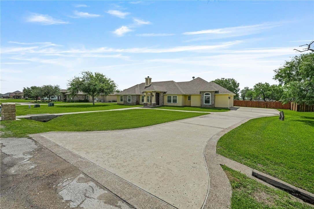 65,340 acres in Nueces County - photo 2