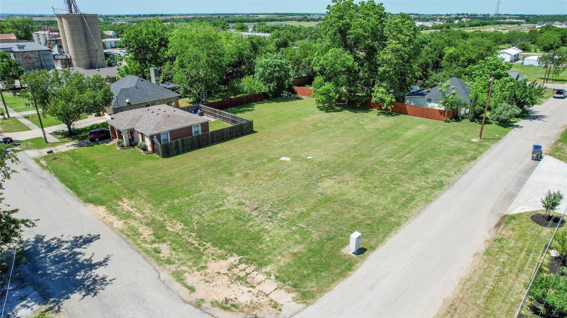 0.34 acres in Collin County - photo 9
