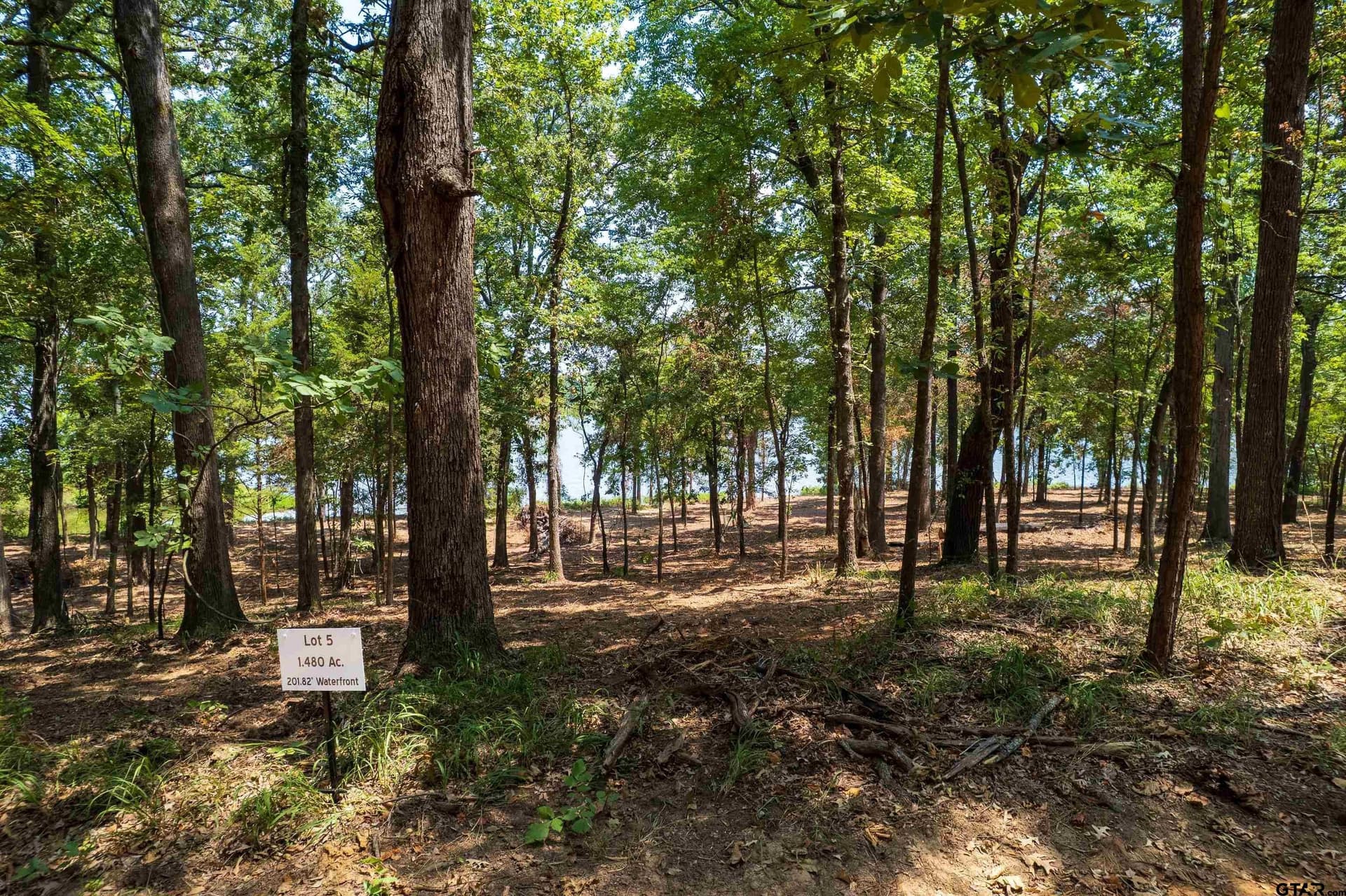 1.48 acres in Camp County