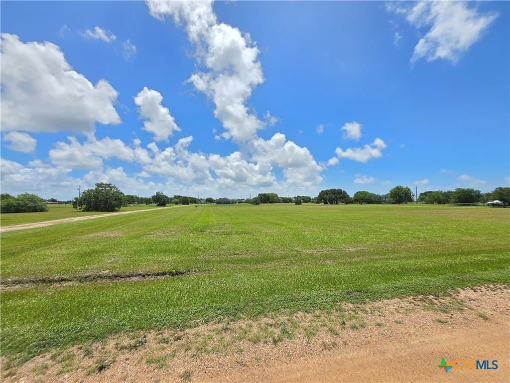 0.18 acres in Jackson County - photo 6