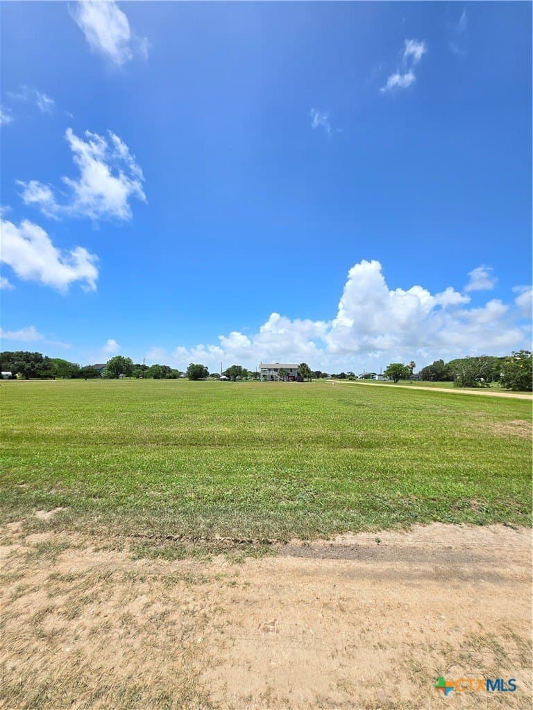 0.18 acres in Jackson County gallery image 2