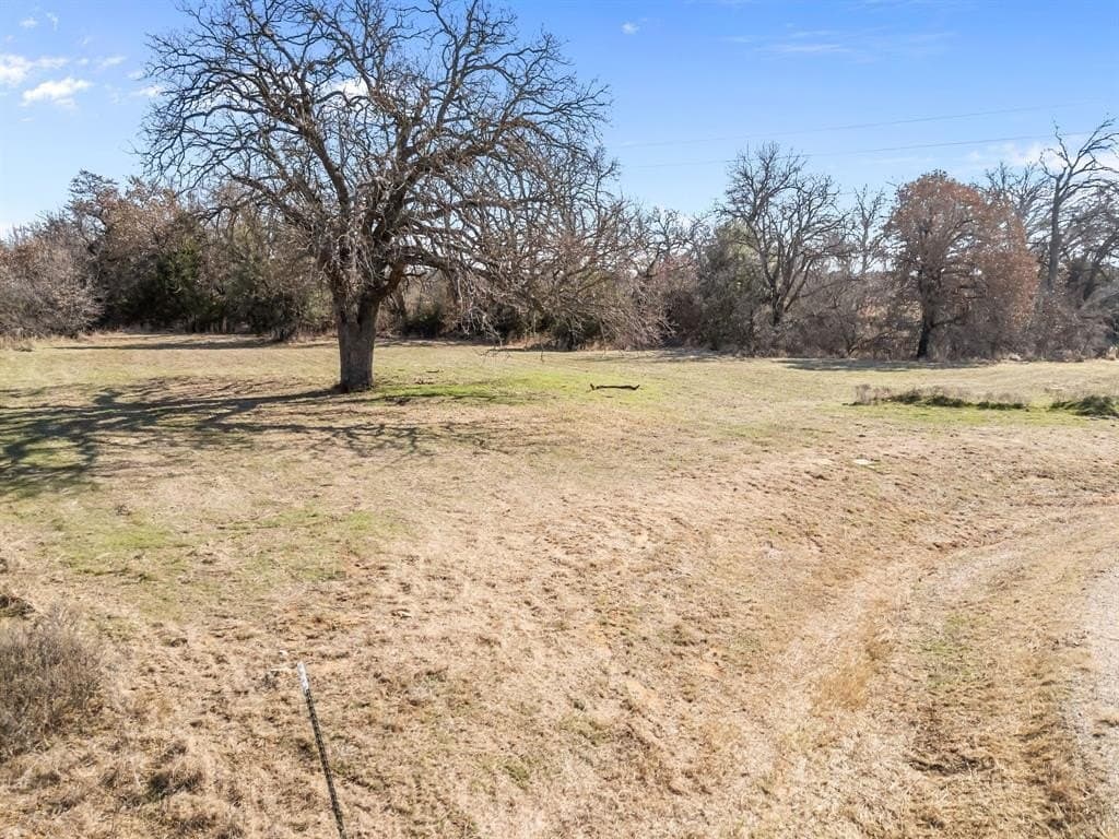 2.06 acres in Parker County gallery image 4