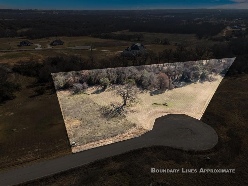 2.06 acres in Parker County gallery image 2