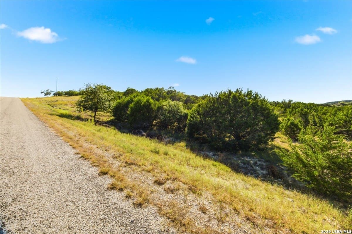 3.04 acres in Comal County - photo 24
