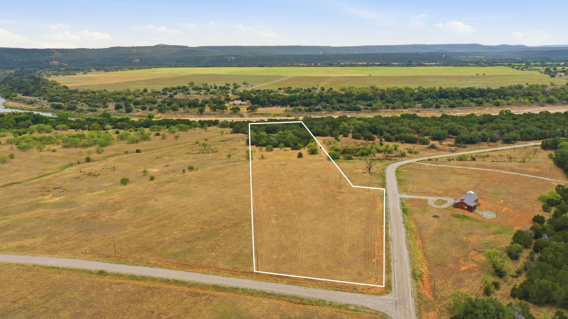 7.92 acres in Palo Pinto County