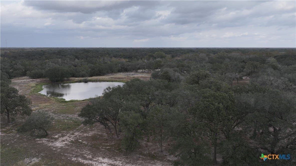 12.81 acres in Victoria County - photo 7