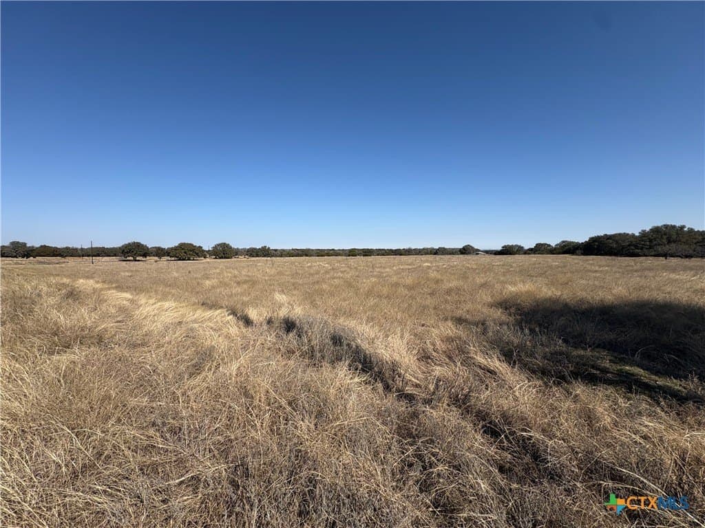 5.3 acres in Burnet County