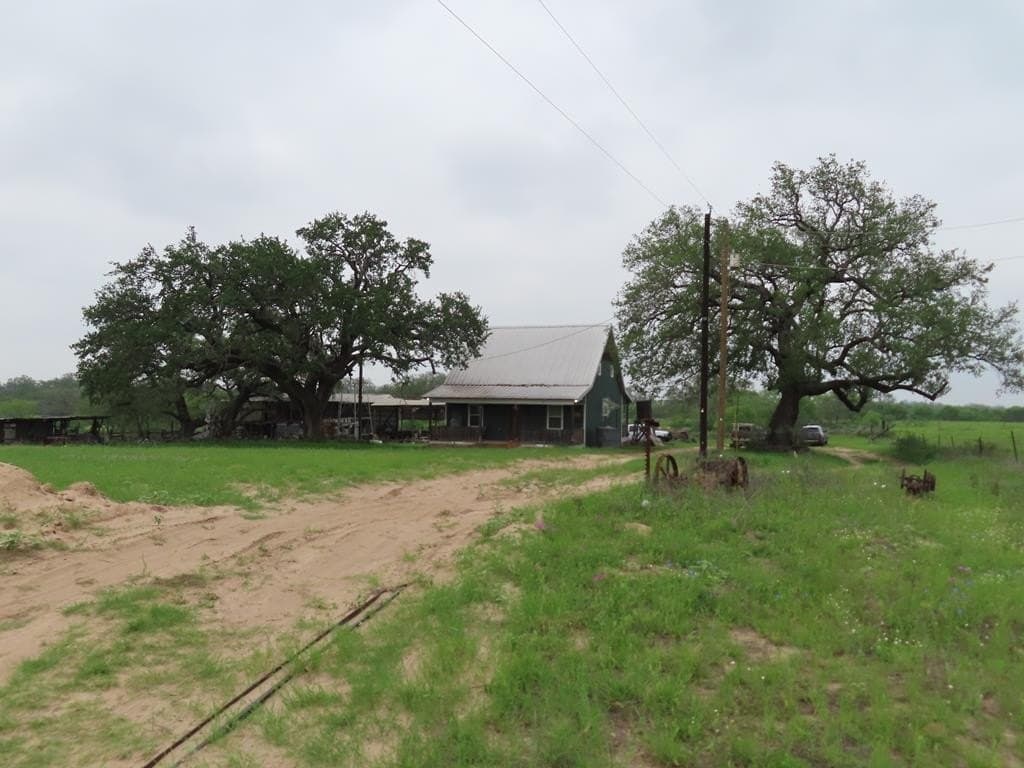 26.89 acres in Atascosa County