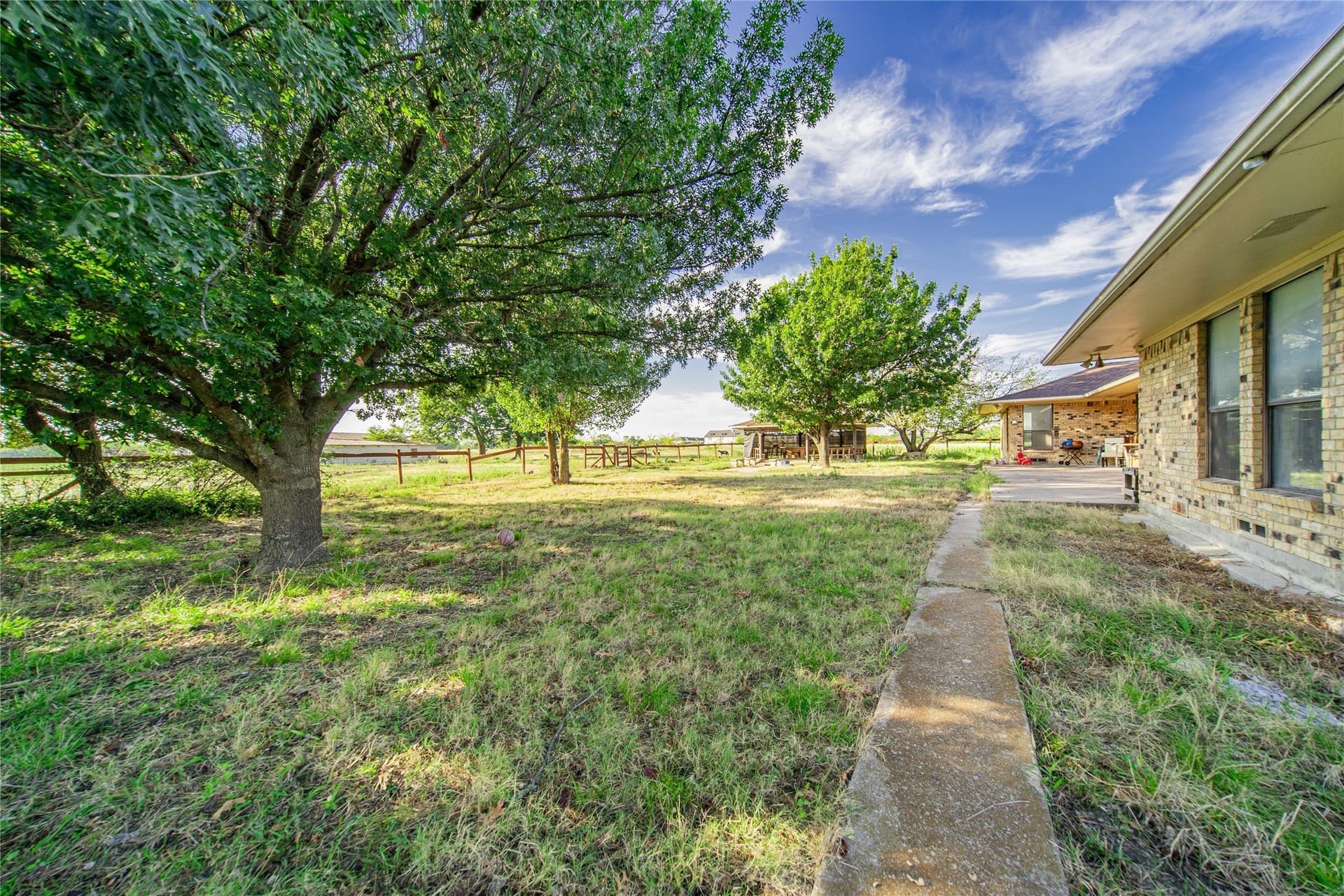 10 acres in Dallas County - photo 38