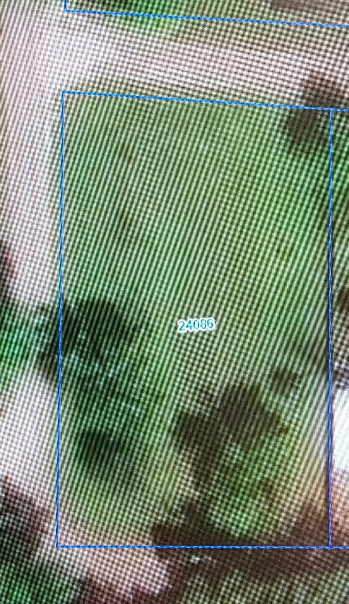 0.33 acres in Freestone County - photo 3