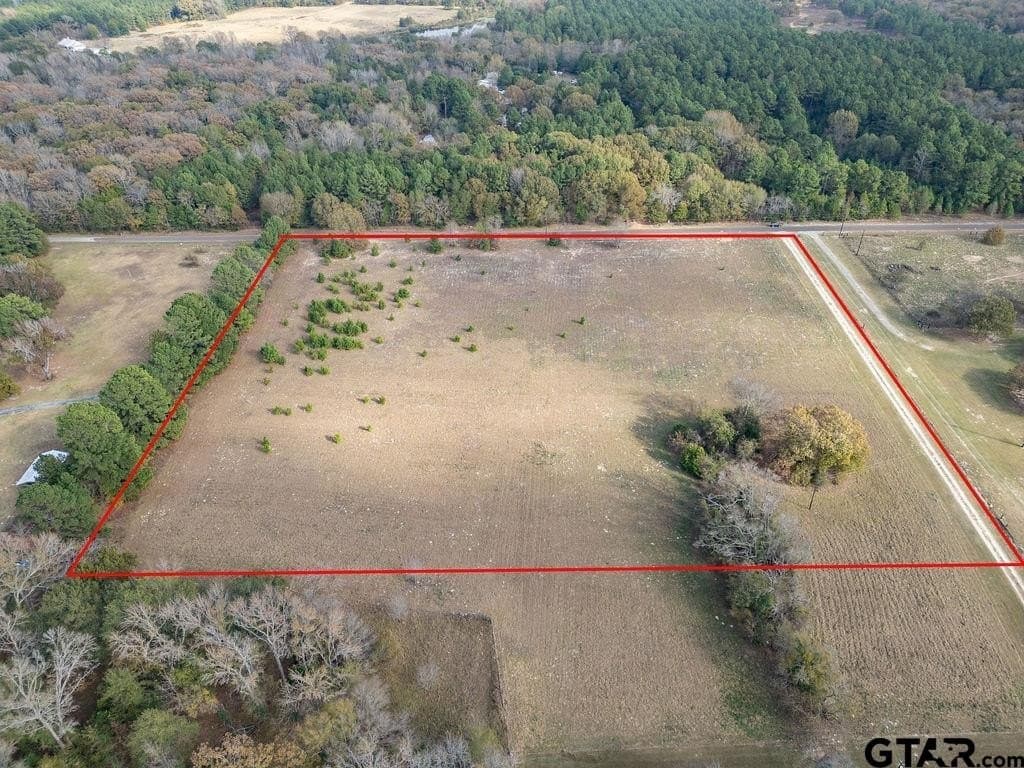 10 acres in Smith County gallery image 3