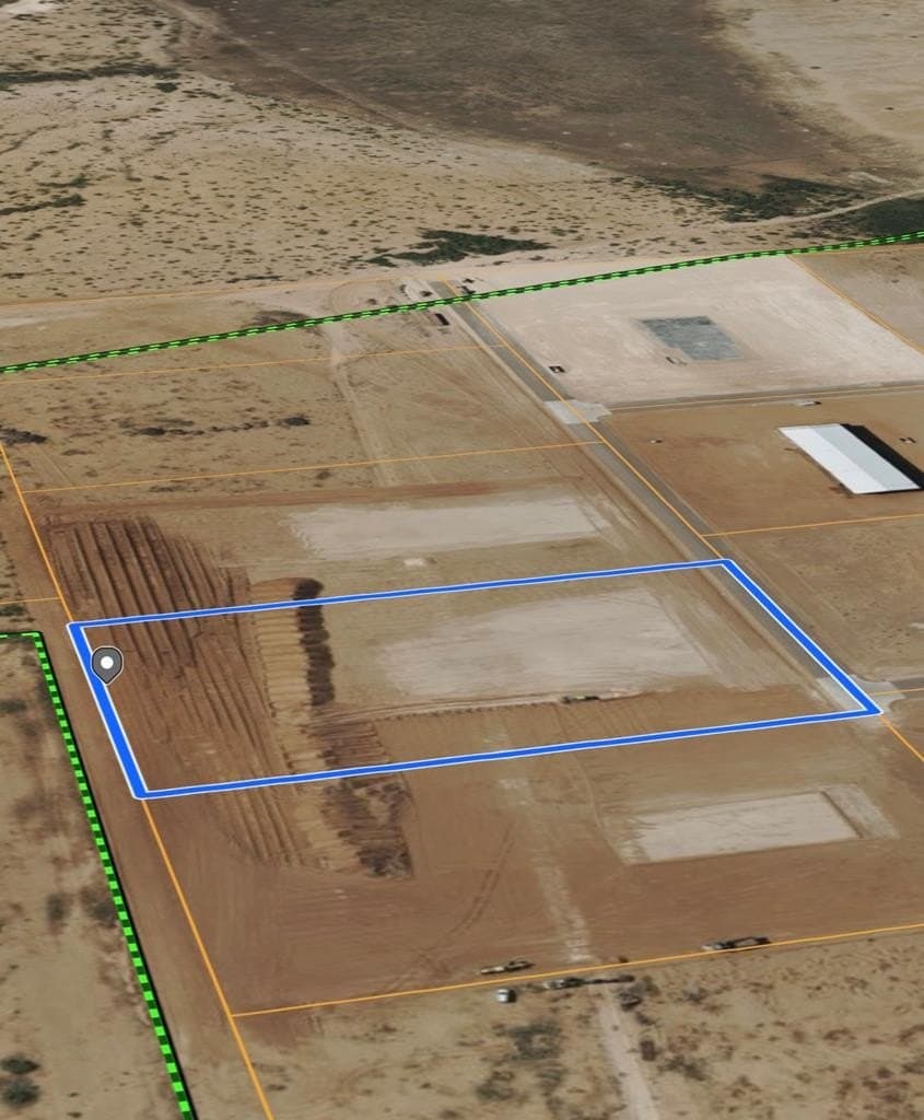 10.3 acres in Midland County gallery image 3