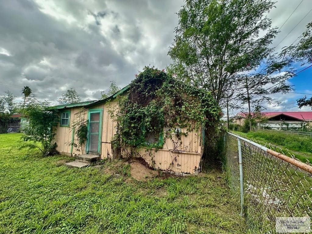 0.5 acres in HIDALGO County - photo 12