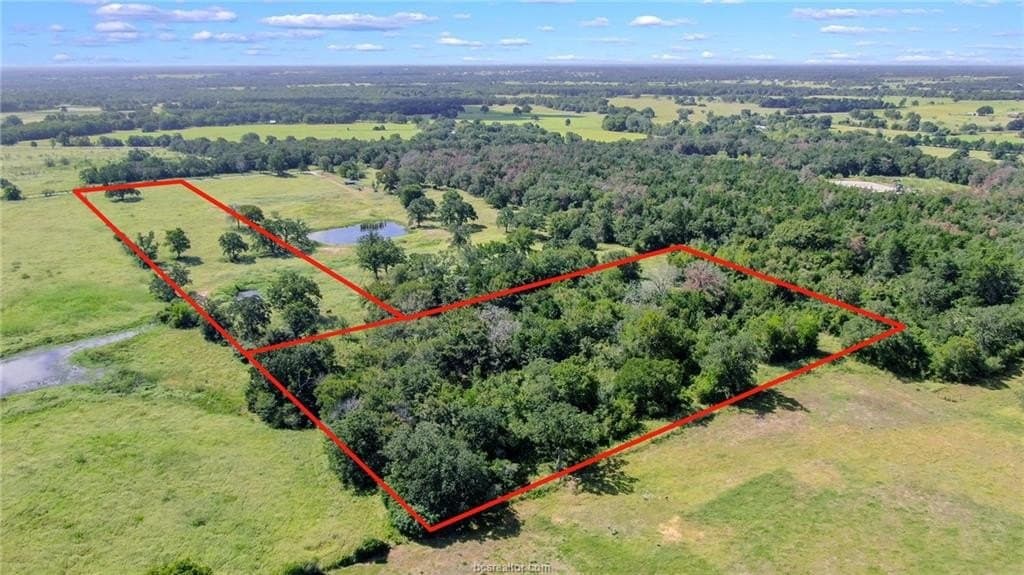 5.74 acres in Burleson County featured view