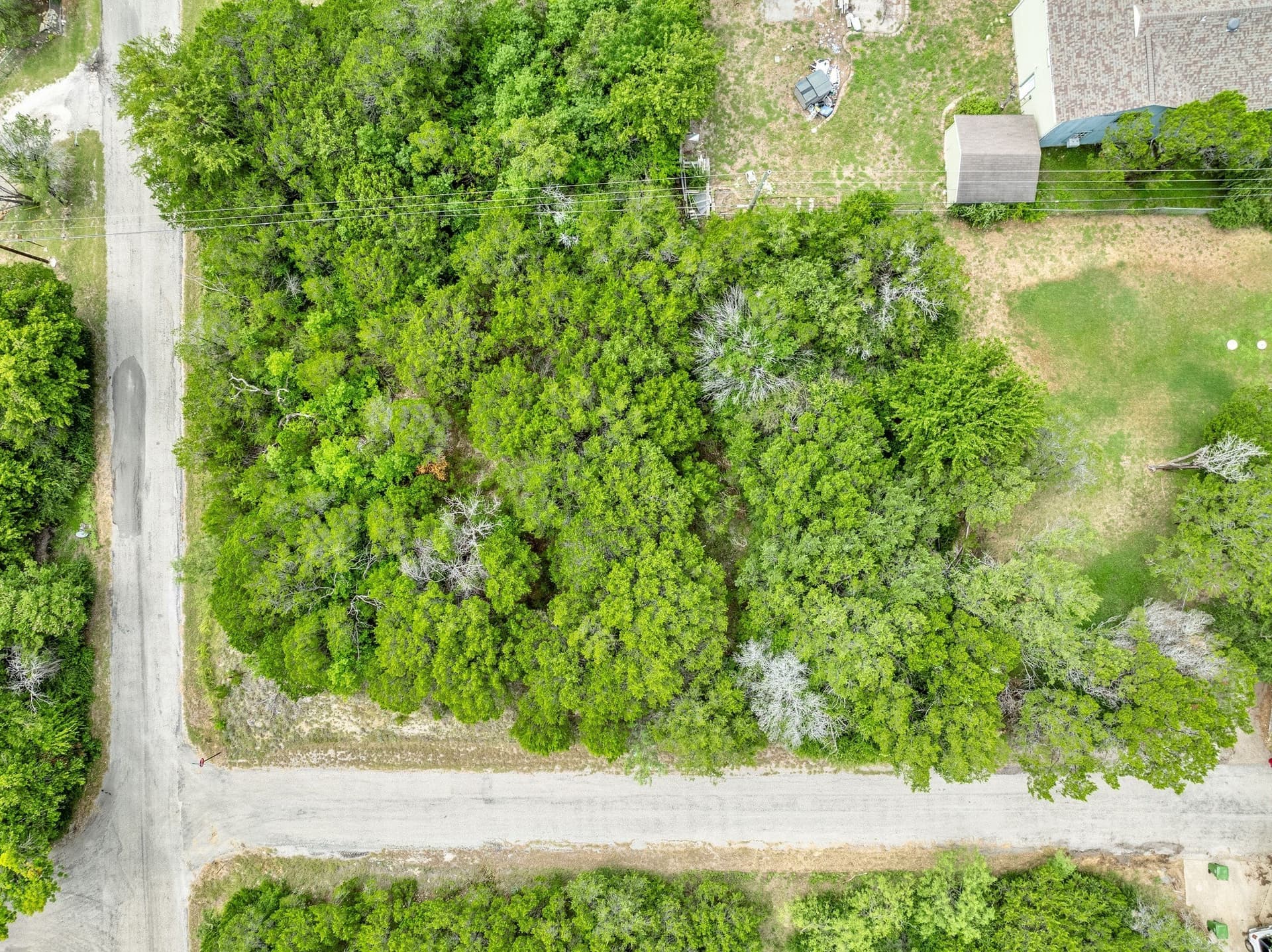 0.04 acres in Hood County - photo 7