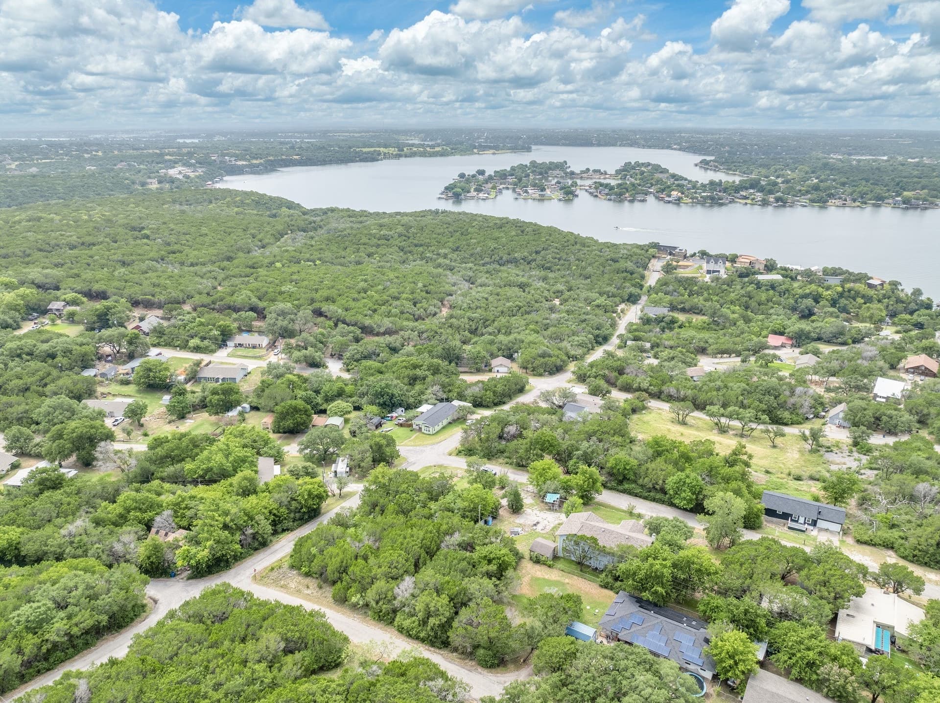 0.04 acres in Hood County - photo 8
