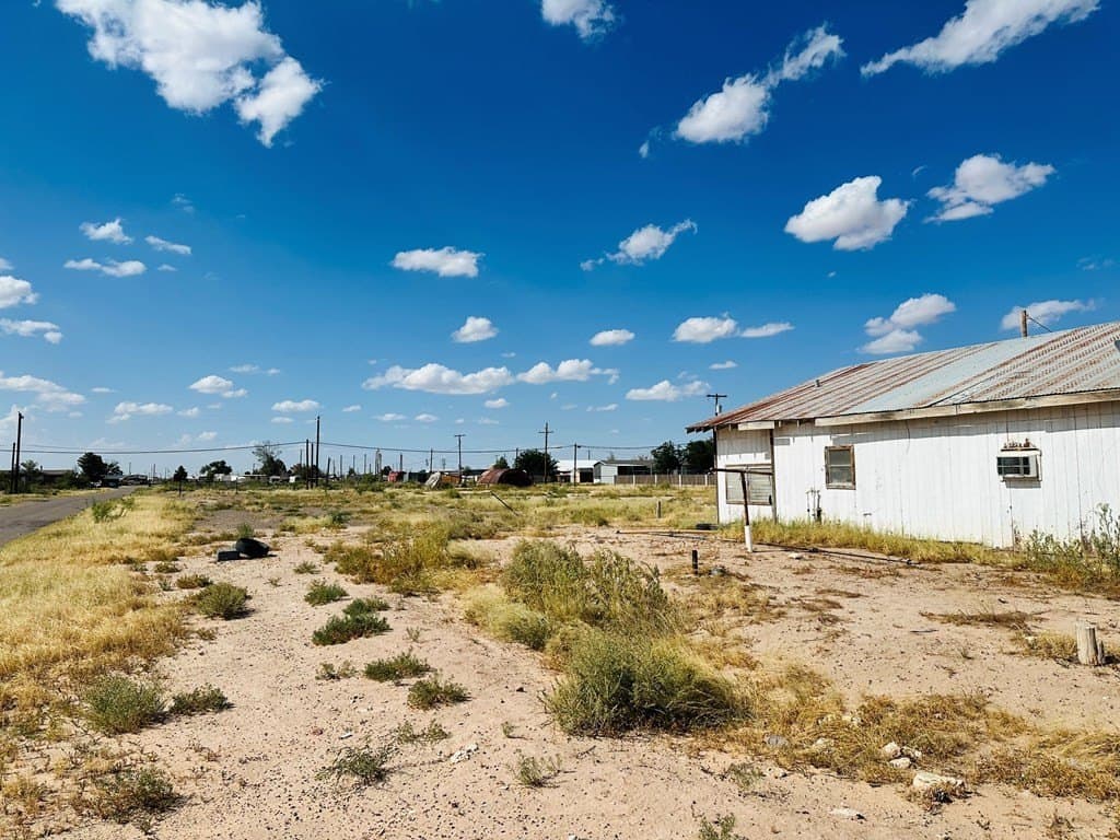 0.96 acres in Ward County featured view