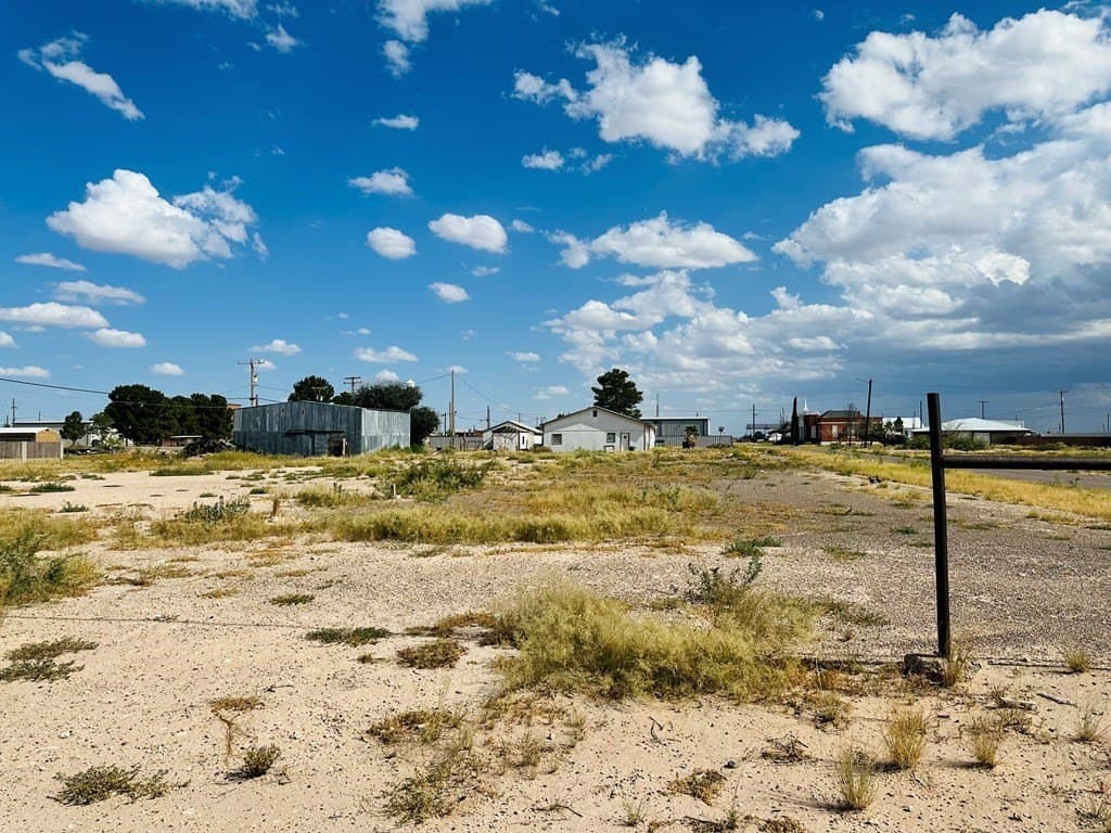 0.96 acres in Ward County - photo 9