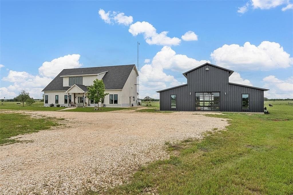 15 acres in McLennan County gallery image 4