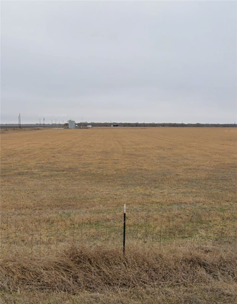 5.01 acres in San Patricio County gallery image 3