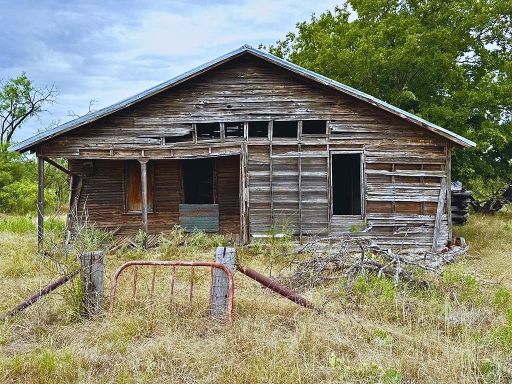 1,145 acres in Coleman County - photo 19