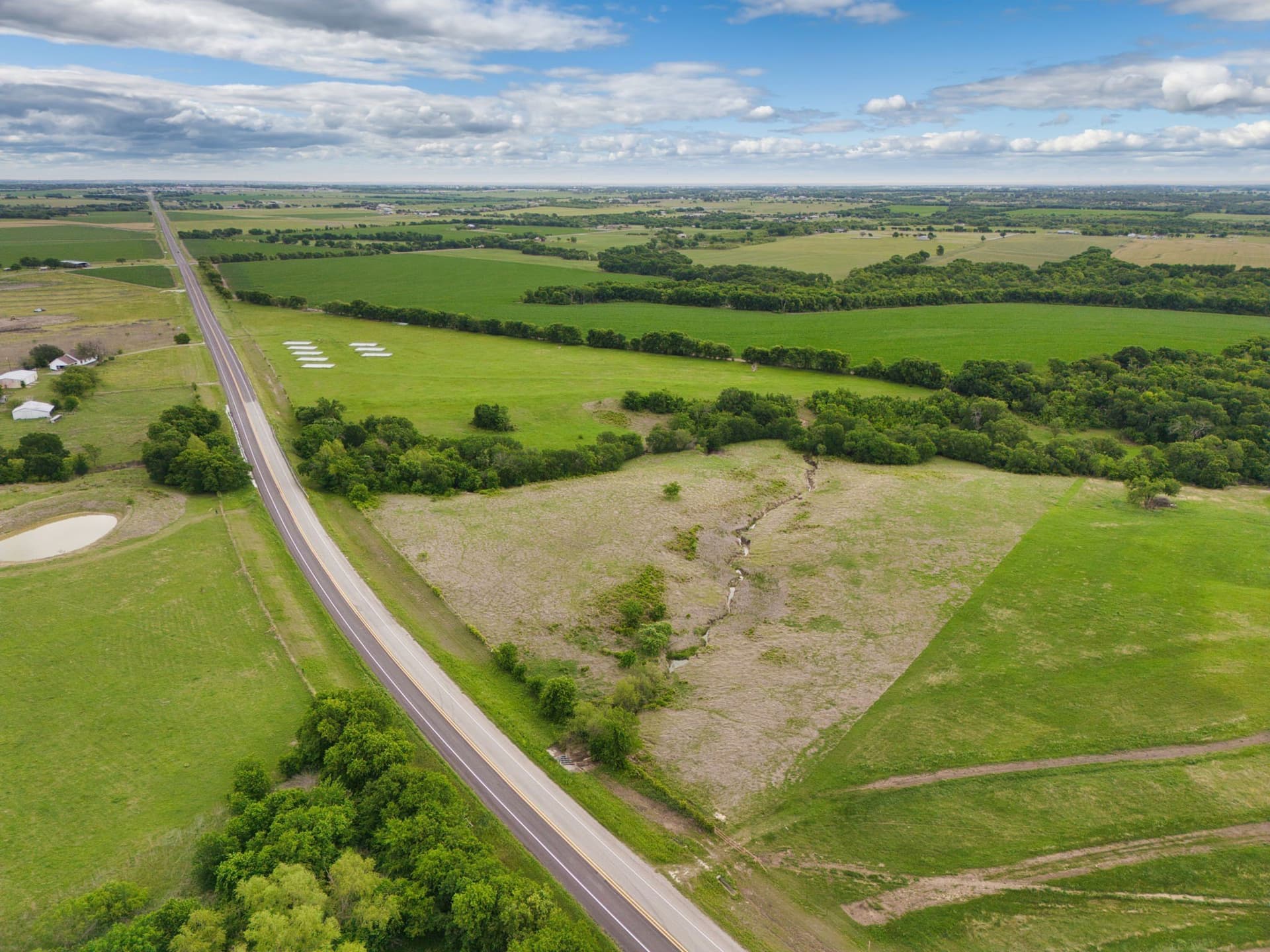 10.01 acres in McLennan County gallery image 4