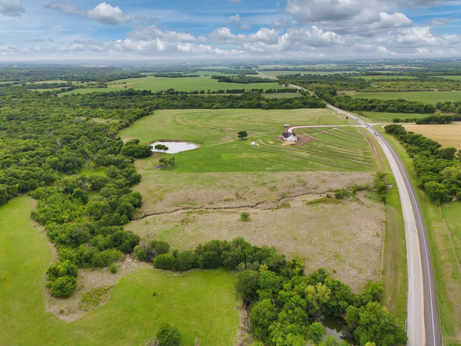10.01 acres in McLennan County - photo 8
