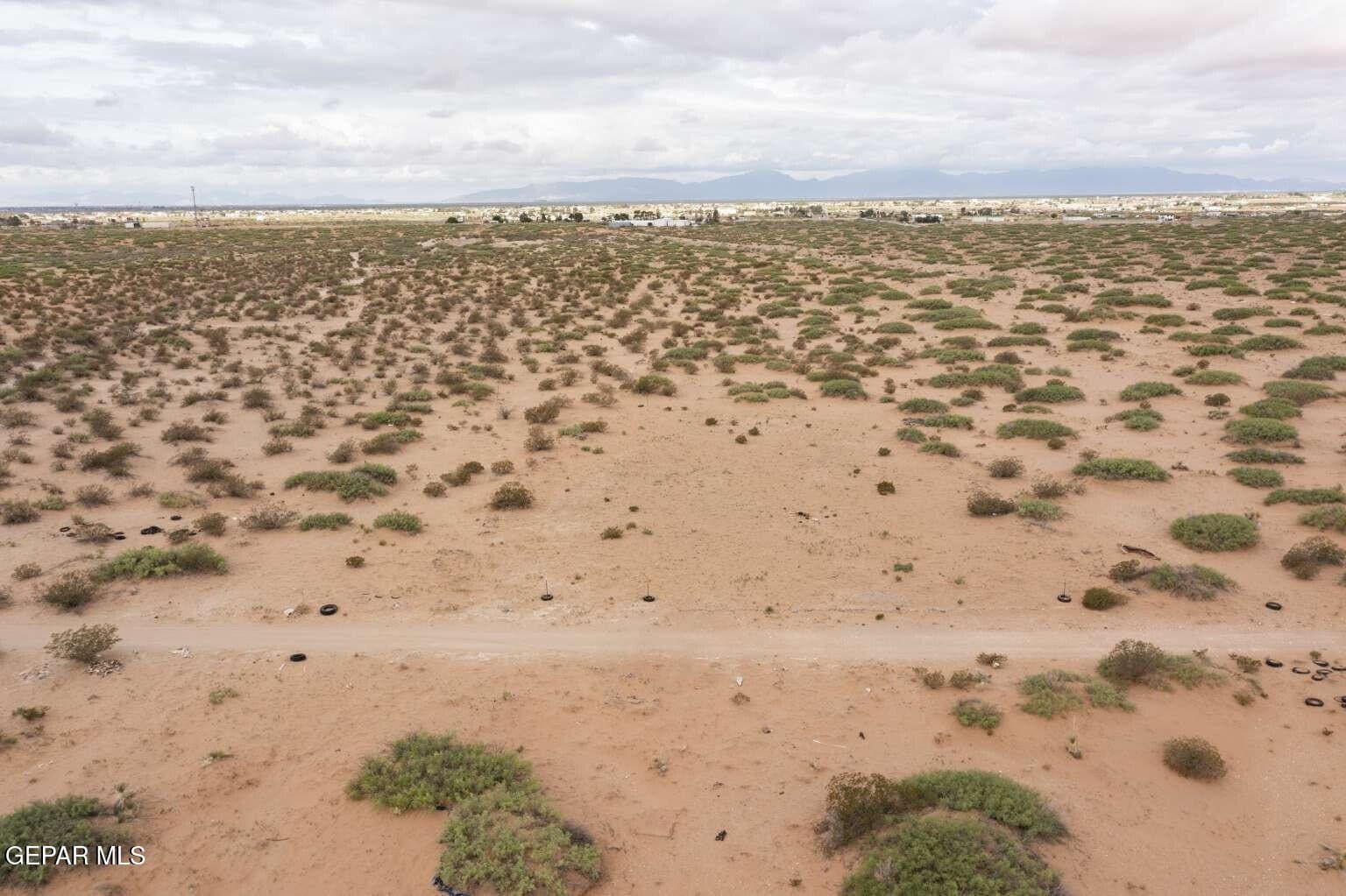 0.5 acres in El Paso County - photo 22