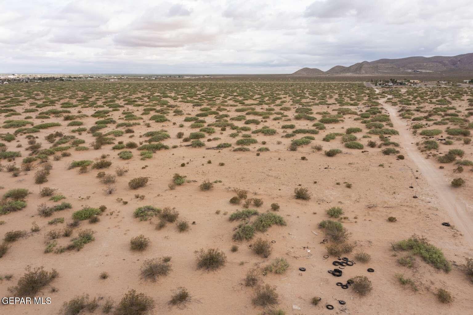 0.5 acres in El Paso County - photo 28